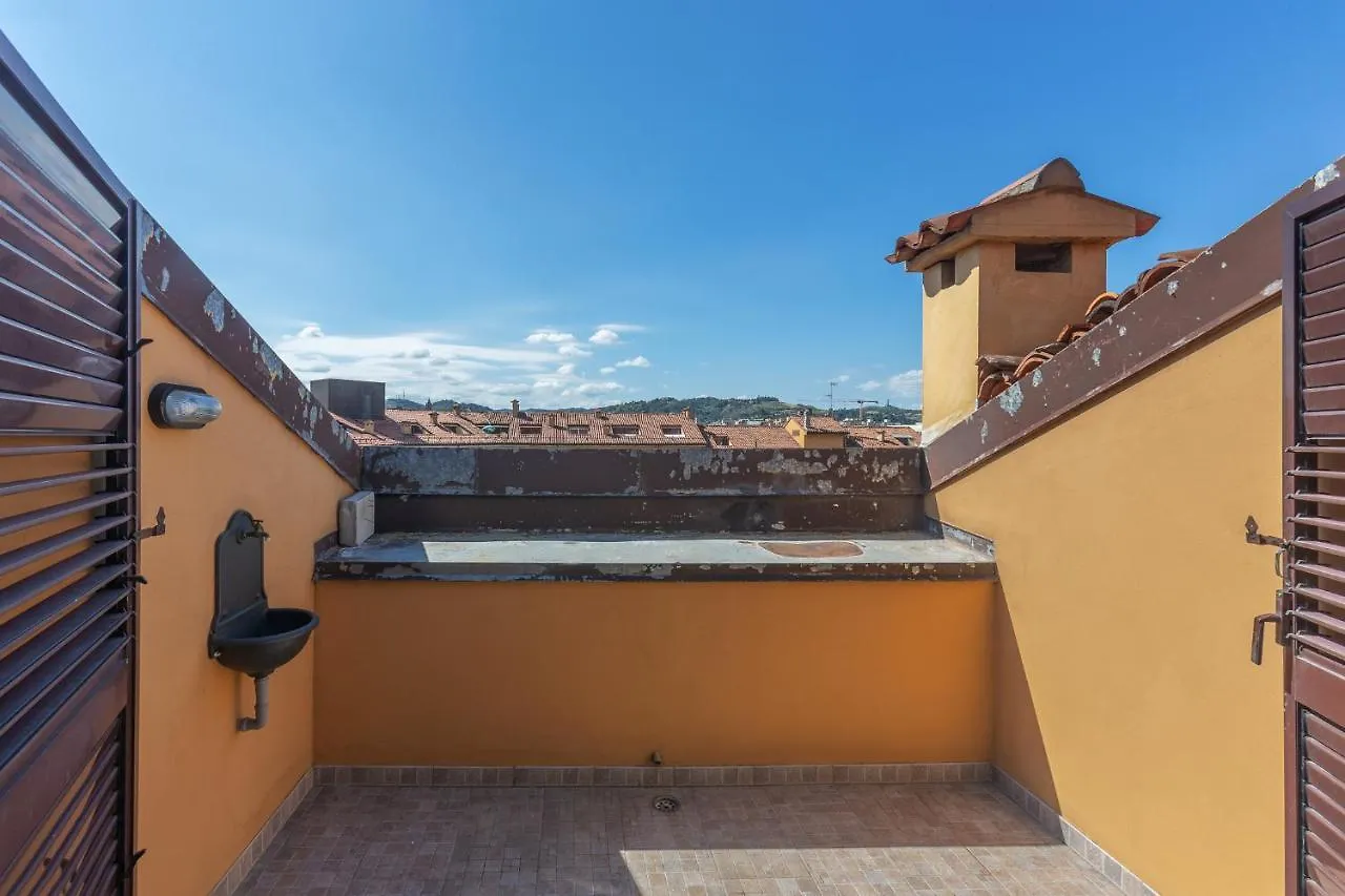 New!Apt 2 Min Walk From Bologna Central Station Apartamento 0*,
