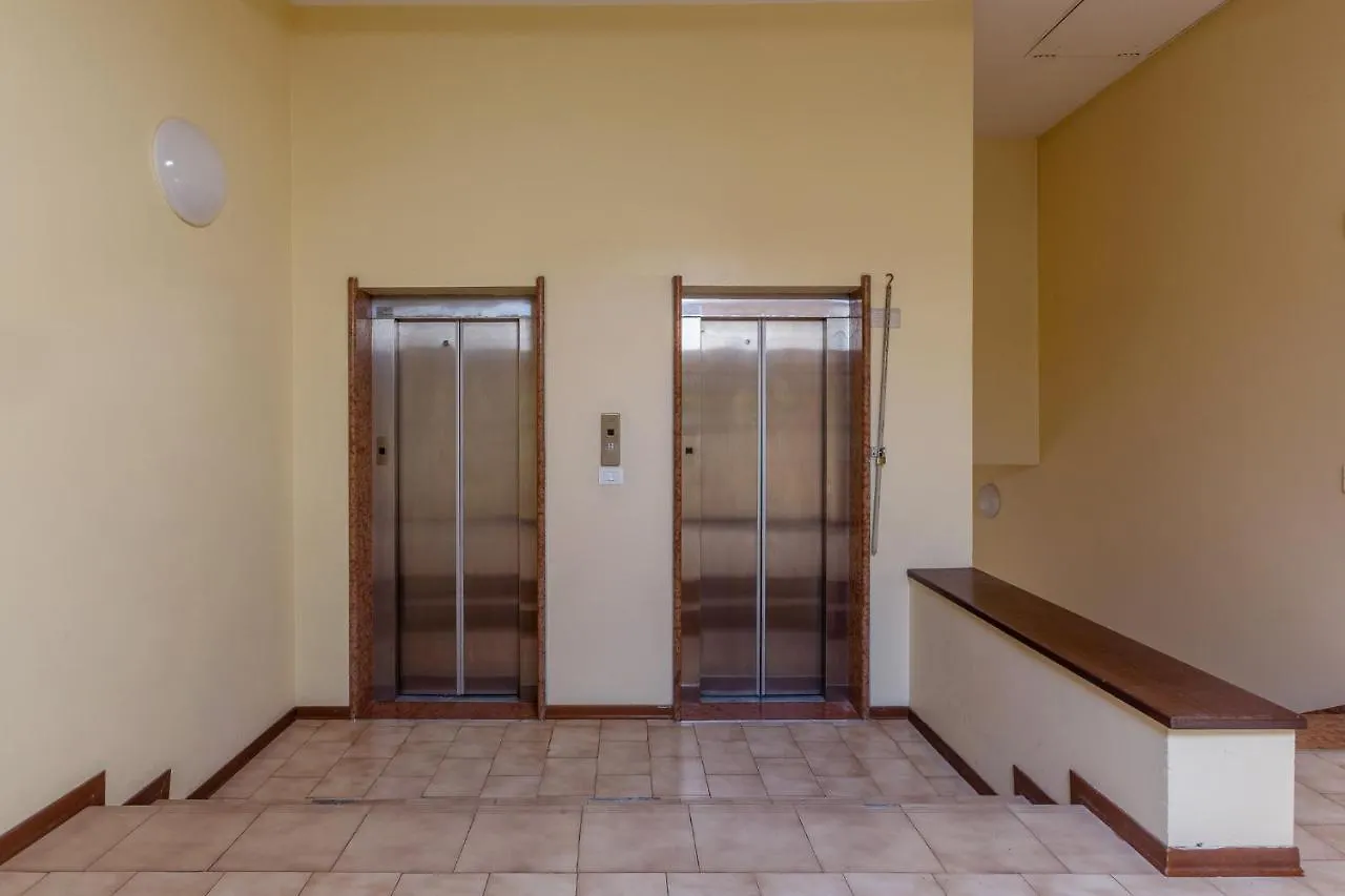 New!Apt 2 Min Walk From Bologna Central Station Apartamento Itália